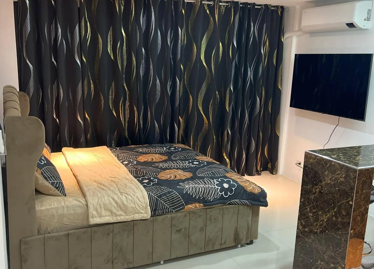 La Nikolina - Near Manila Adventist Medical Center, Pasay Apartment 0*,